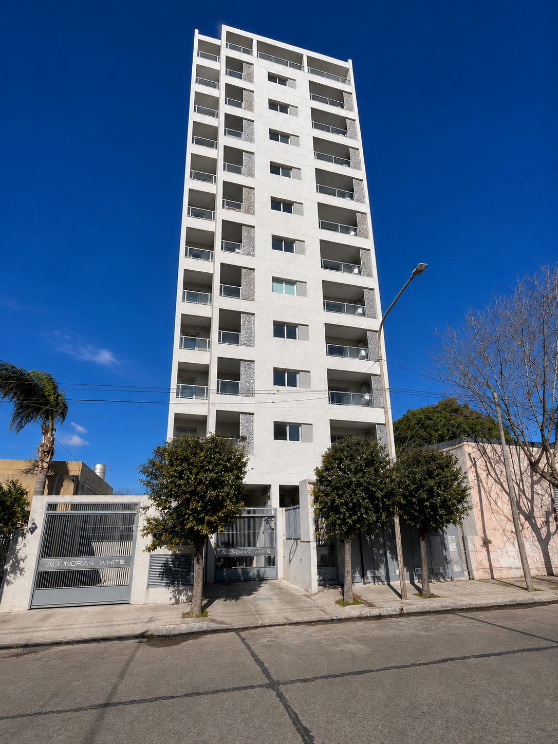 Depto en alquiler 2 ambientes en Edificio Alondras White